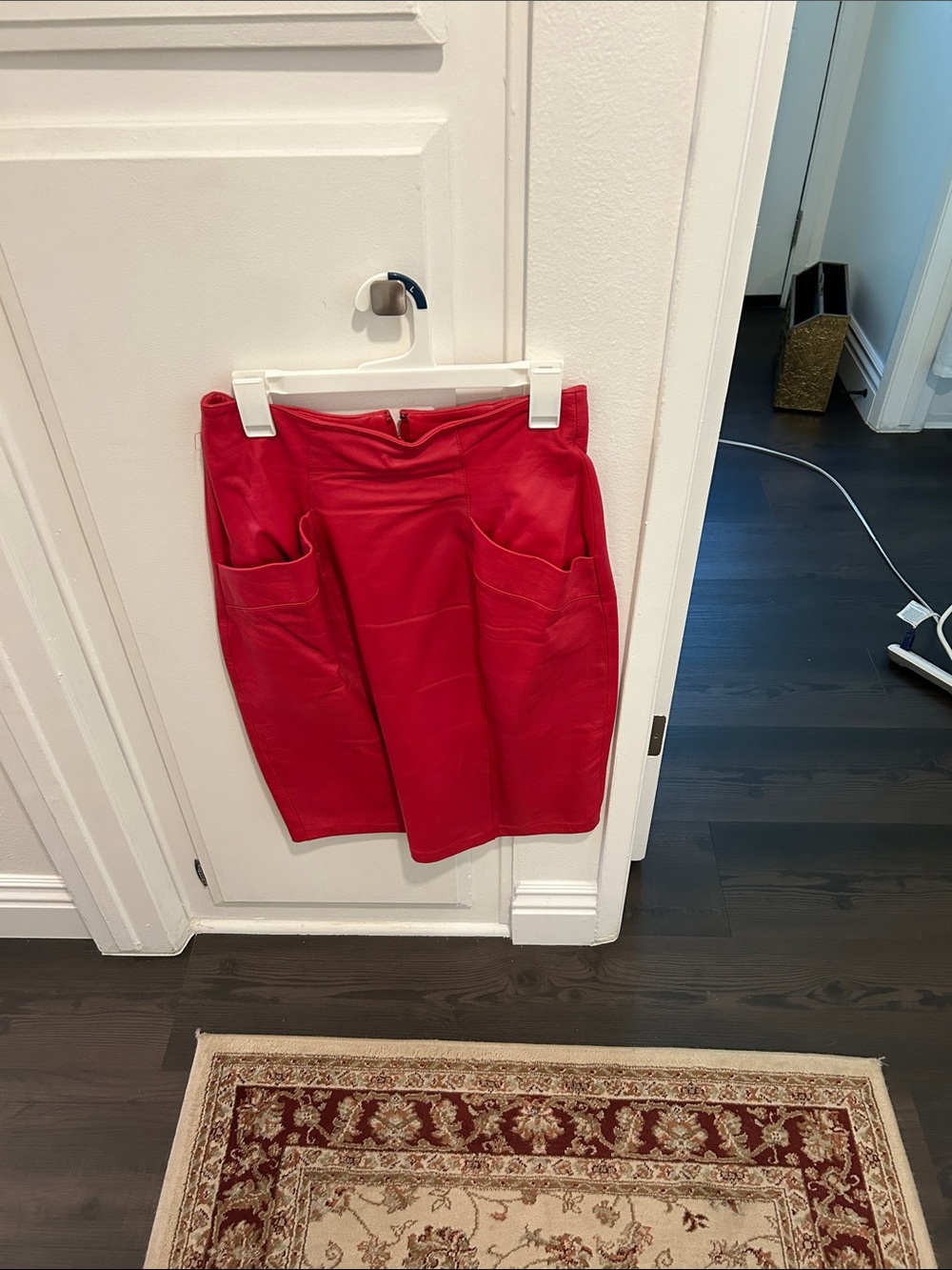 Red Women's Pocket Pencil Skirt